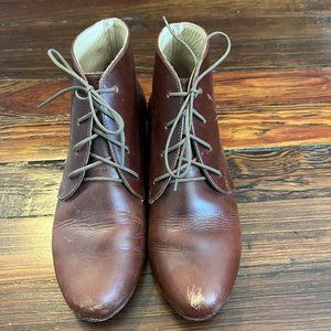 Nisolo lace up booties